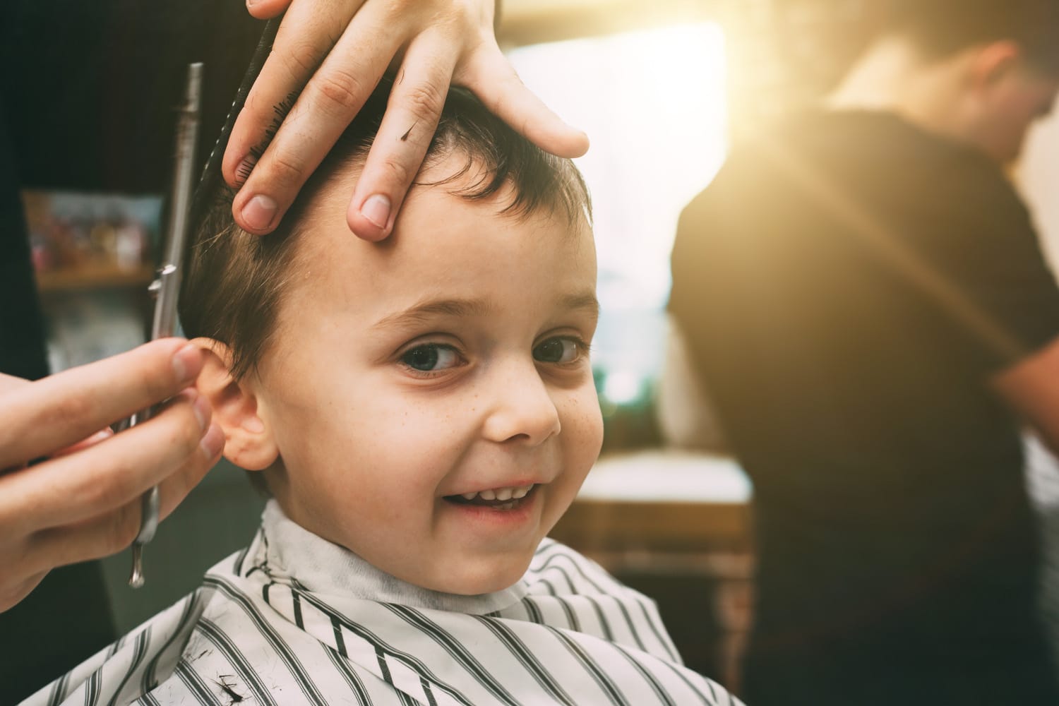 Kinderfrisuren für Jungs