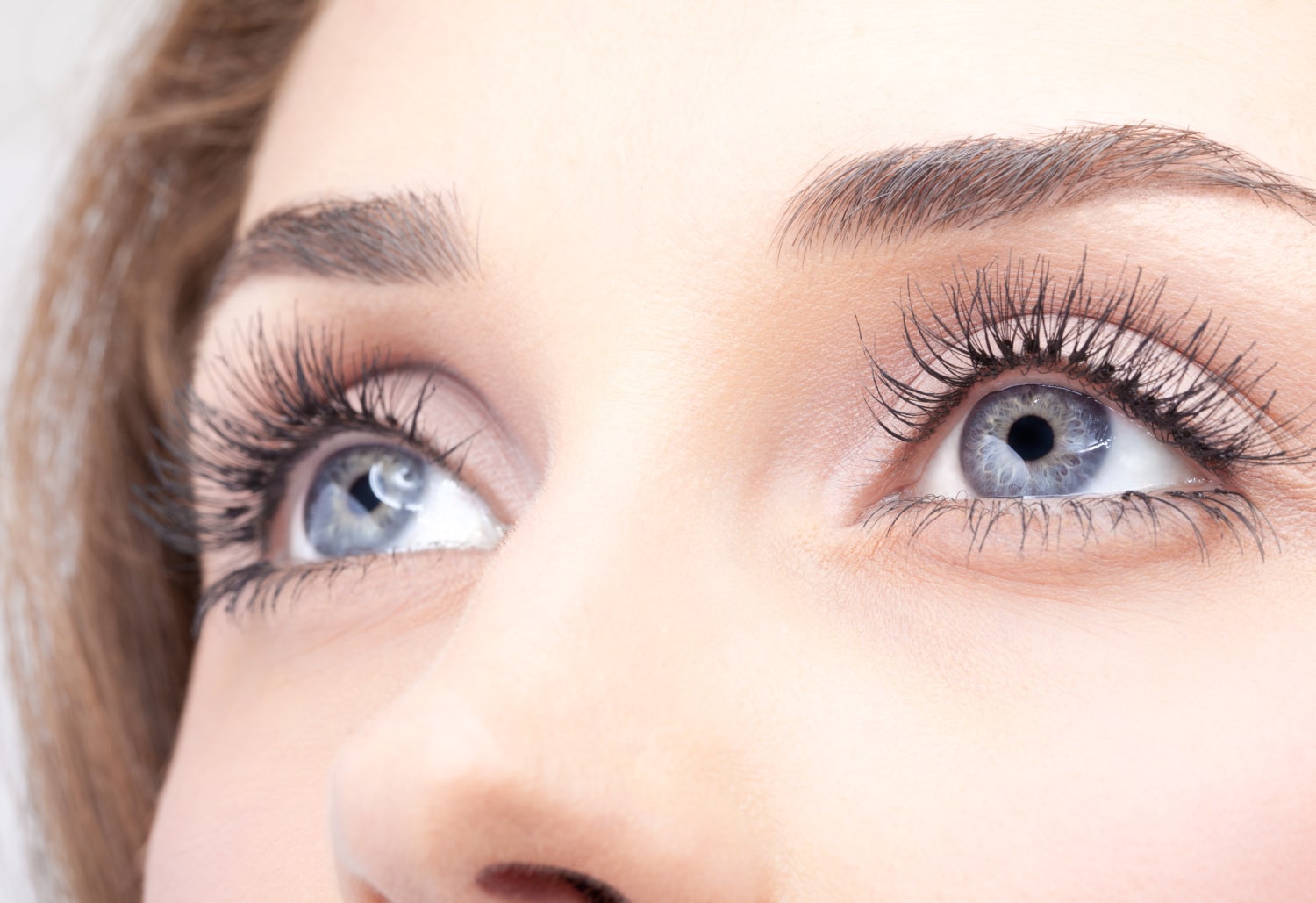 Wimpernfarbe - Wissenswertes rund um das Färben der Wimpern