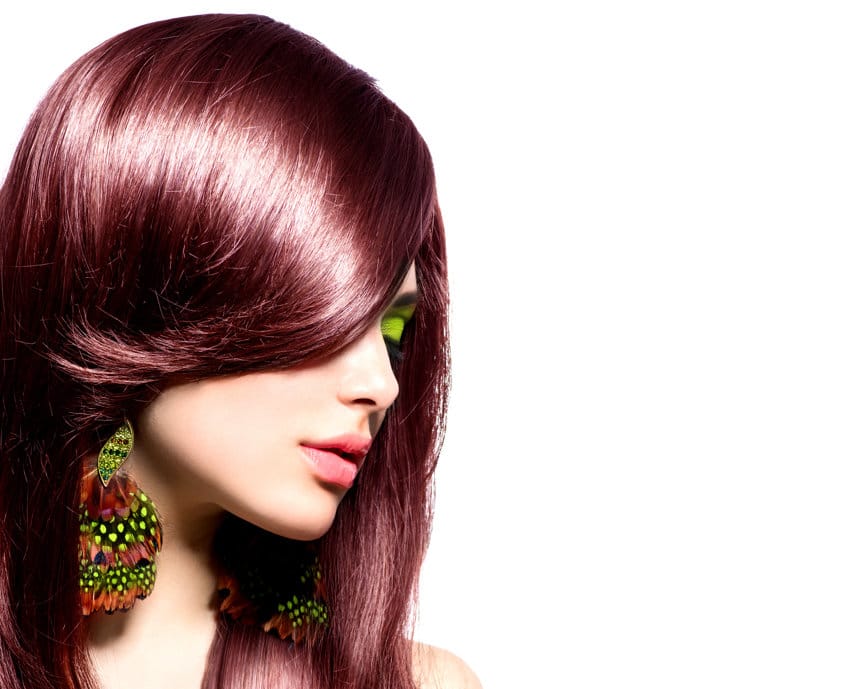 Die Haarfarbe Bordeauxrot